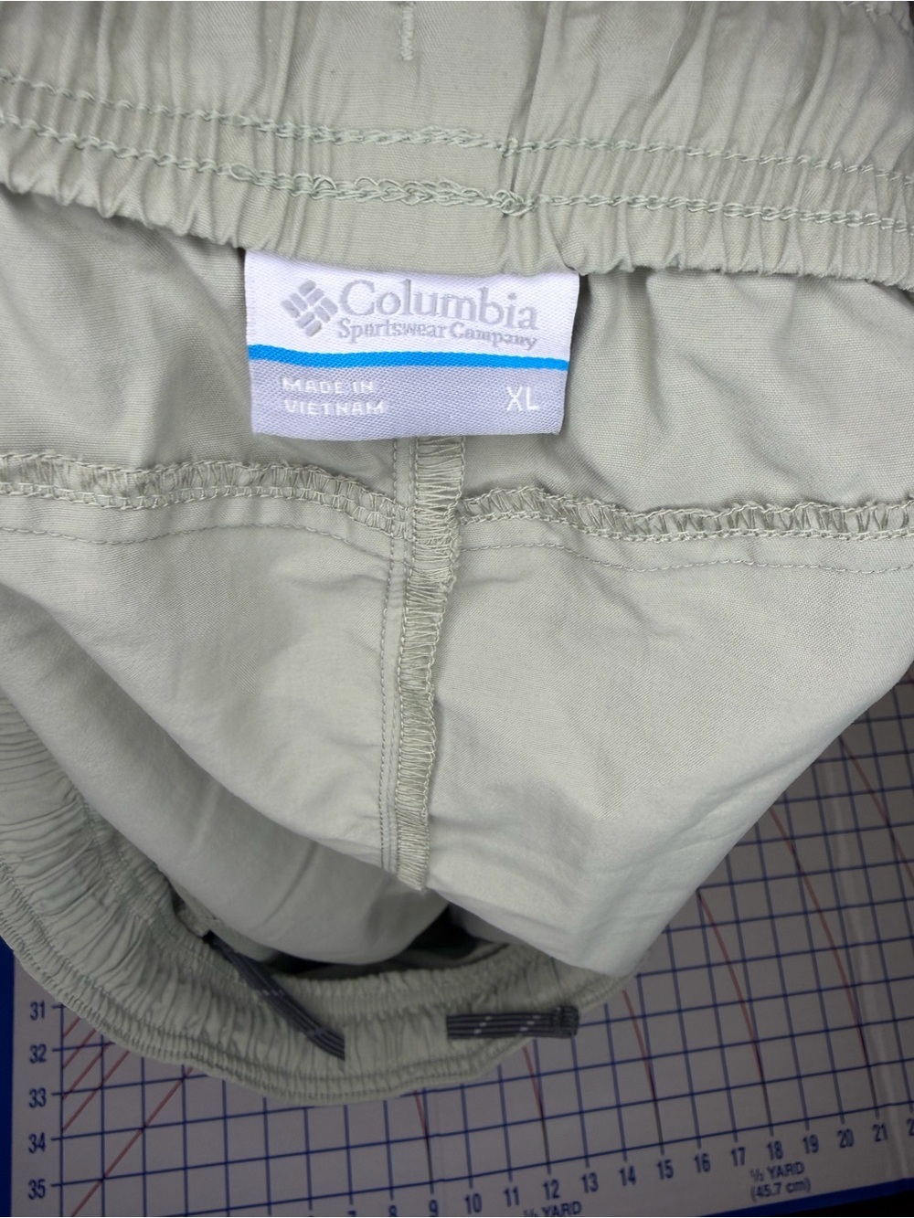 Columbia women’s skirt in Light Sage - Picture 3 of 3